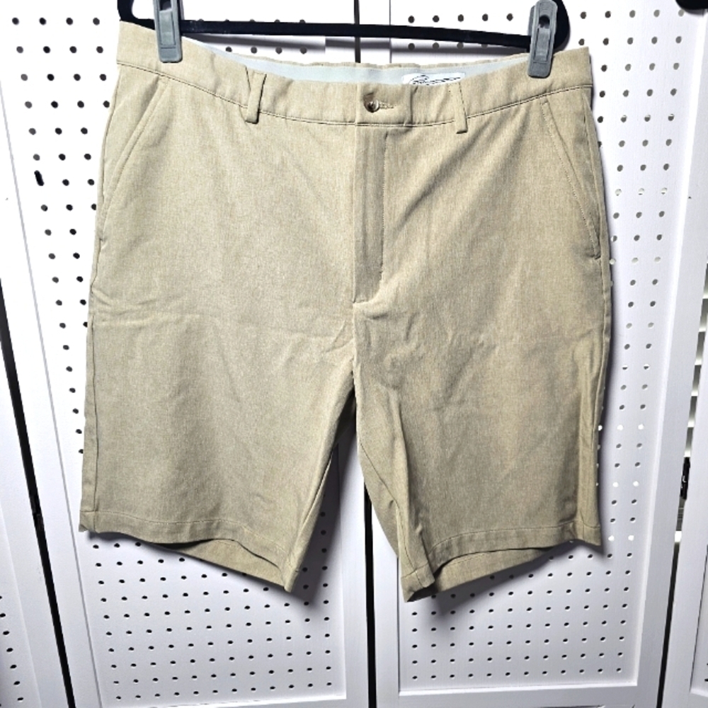 Greg Norman Size 38 Lightweight Golf Stretch Shorts EUC